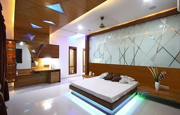 Luxury Bedroom Suite & Furniture